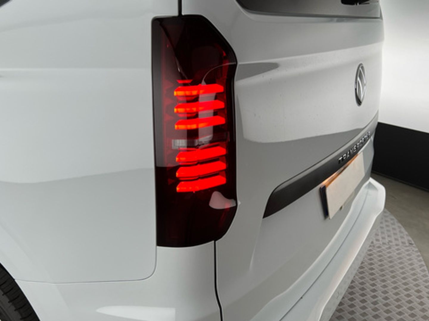 Volkswagen Transporter Kombi Batalla Corta 2.0 TDI 81 kW (110 CV) Blanco Industrial