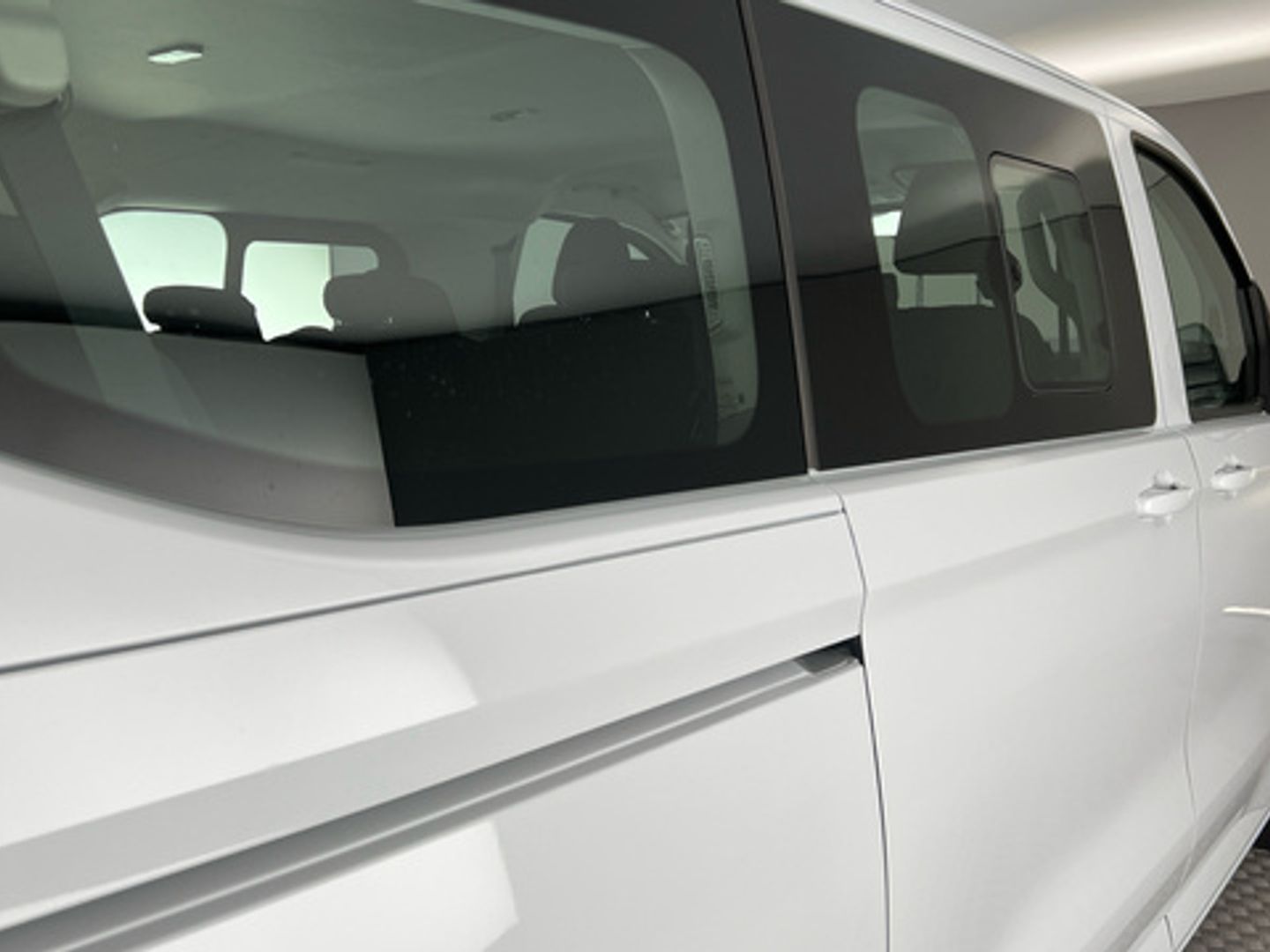 Volkswagen Transporter Kombi Batalla Corta 2.0 TDI 81 kW (110 CV) Blanco Industrial