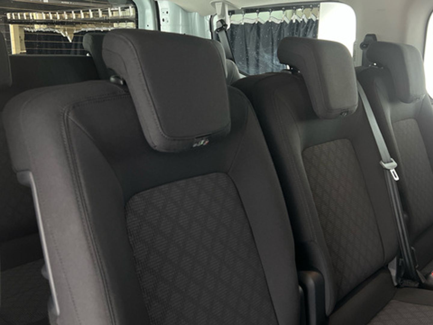 Volkswagen Transporter Kombi Batalla Corta 2.0 TDI 81 kW (110 CV) Blanco Industrial