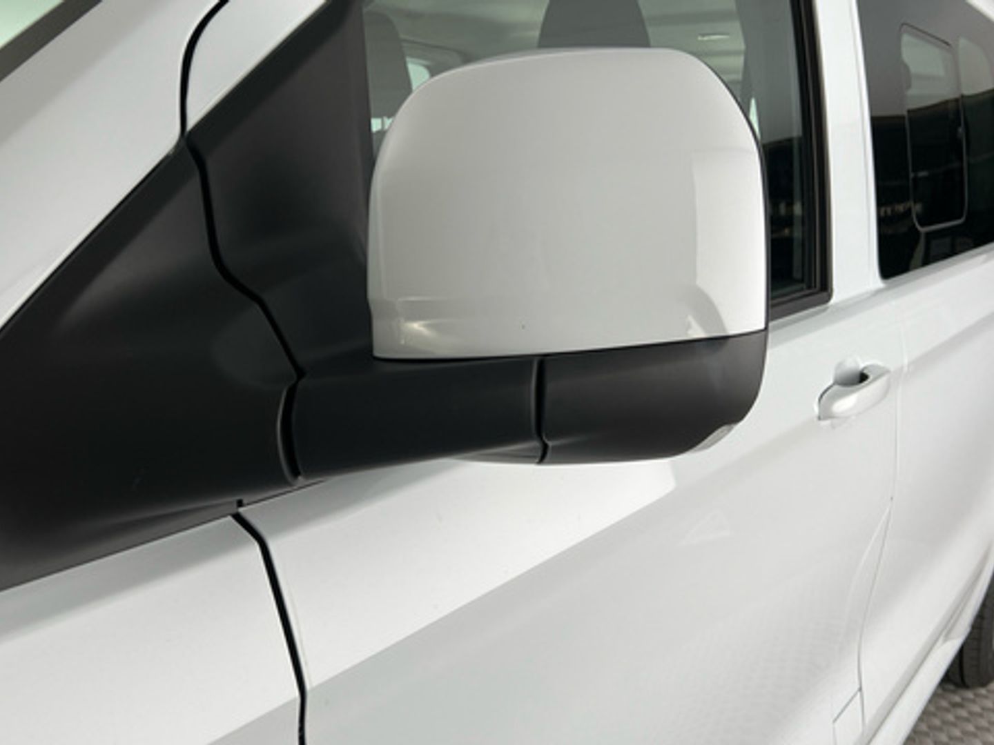 Volkswagen Transporter Kombi Batalla Corta 2.0 TDI 81 kW (110 CV) Blanco Industrial