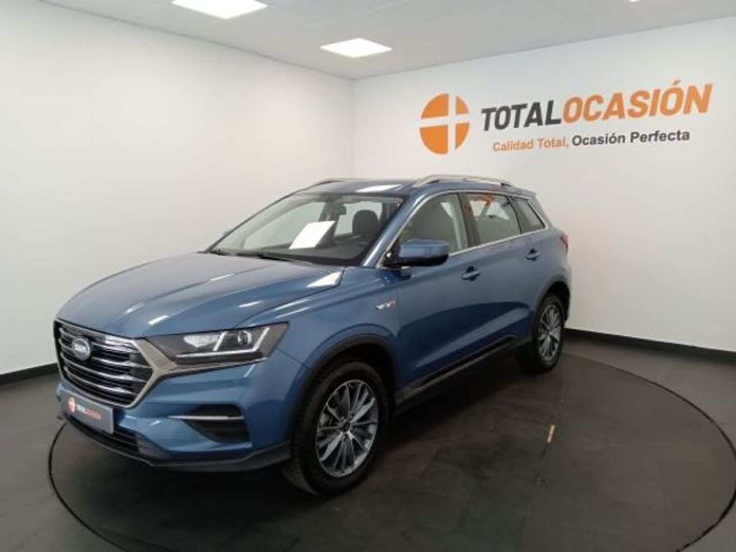 SWM G01 1.5T Luxury 96 kW (131 CV) Azul All Terrain / Pick-up