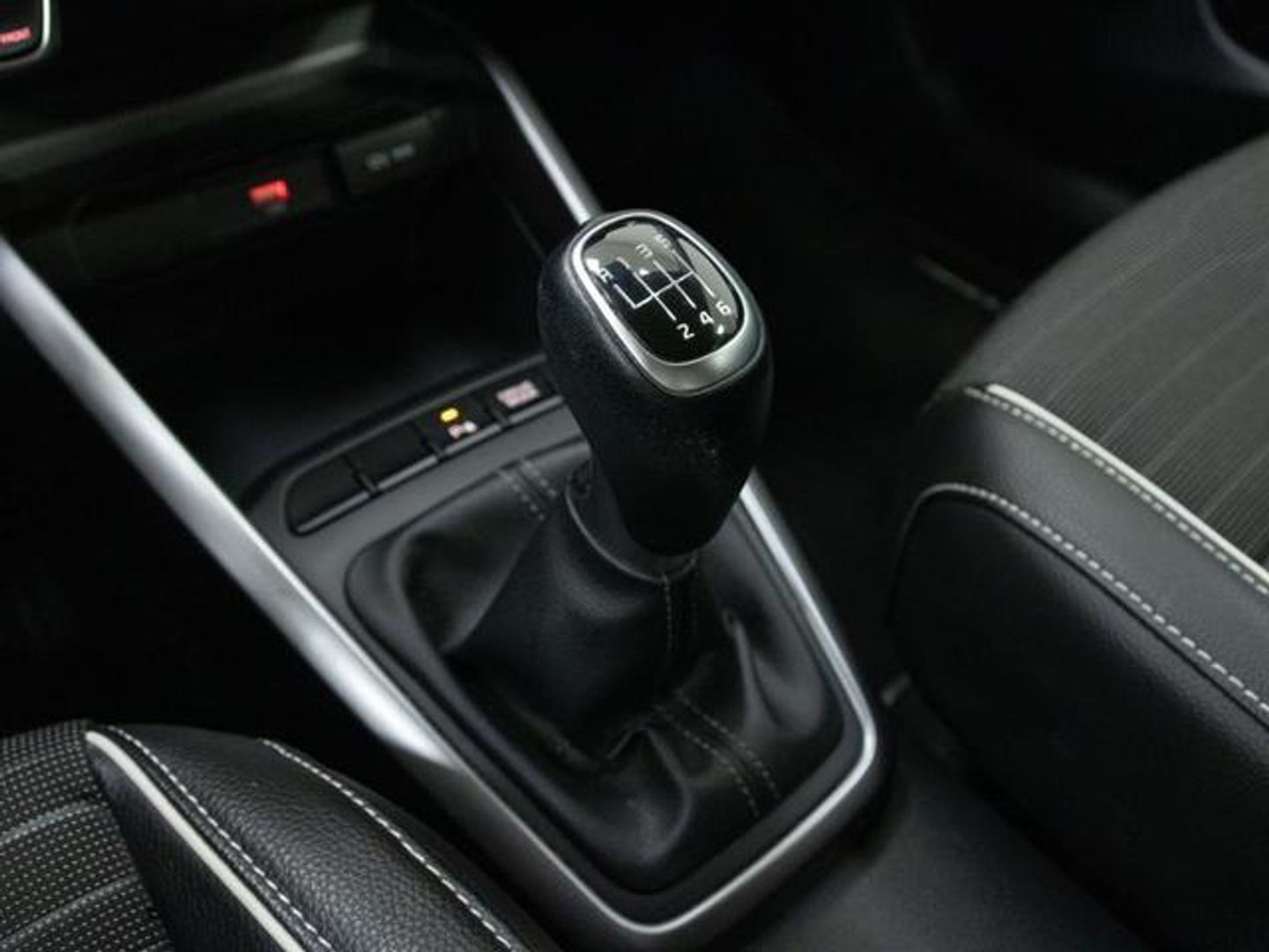 Kia Stonic 1.0 T-GDi MHEV iMT GT Line 74 kW (100 CV)