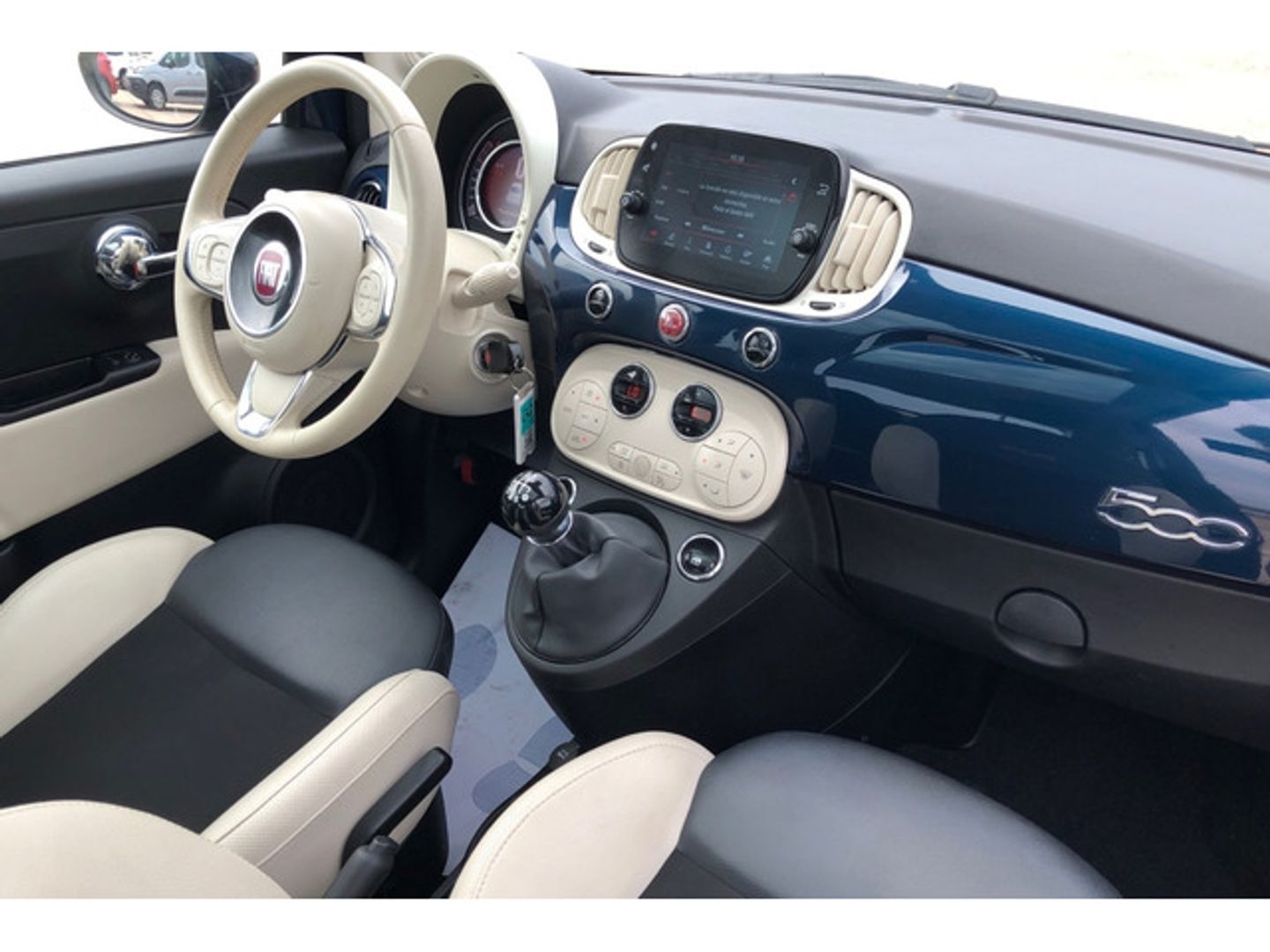 Fiat 500 1.0 Hybrid Dolcevita 51 kW (70 CV)