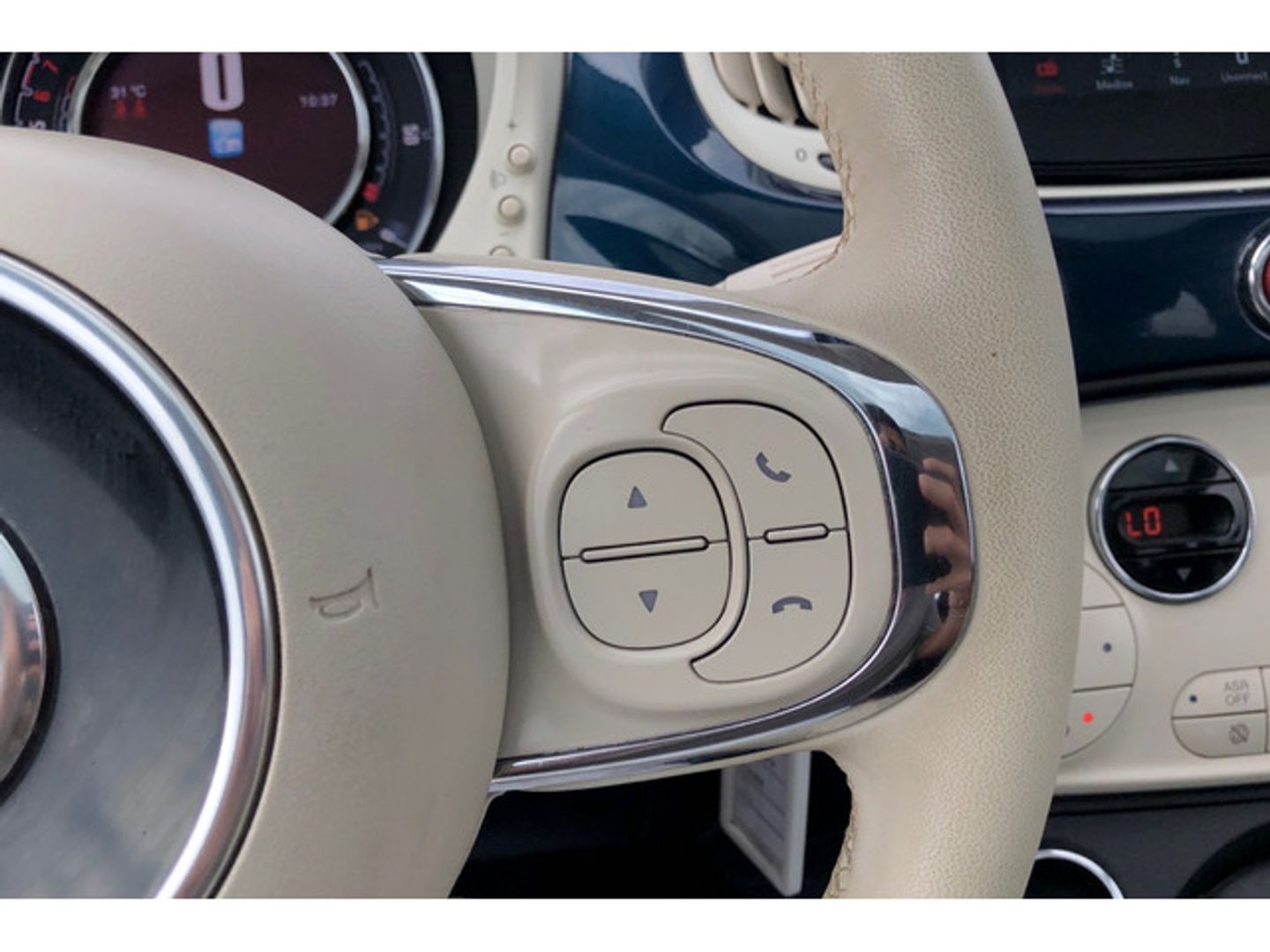 Fiat 500 1.0 Hybrid Dolcevita 51 kW (70 CV)