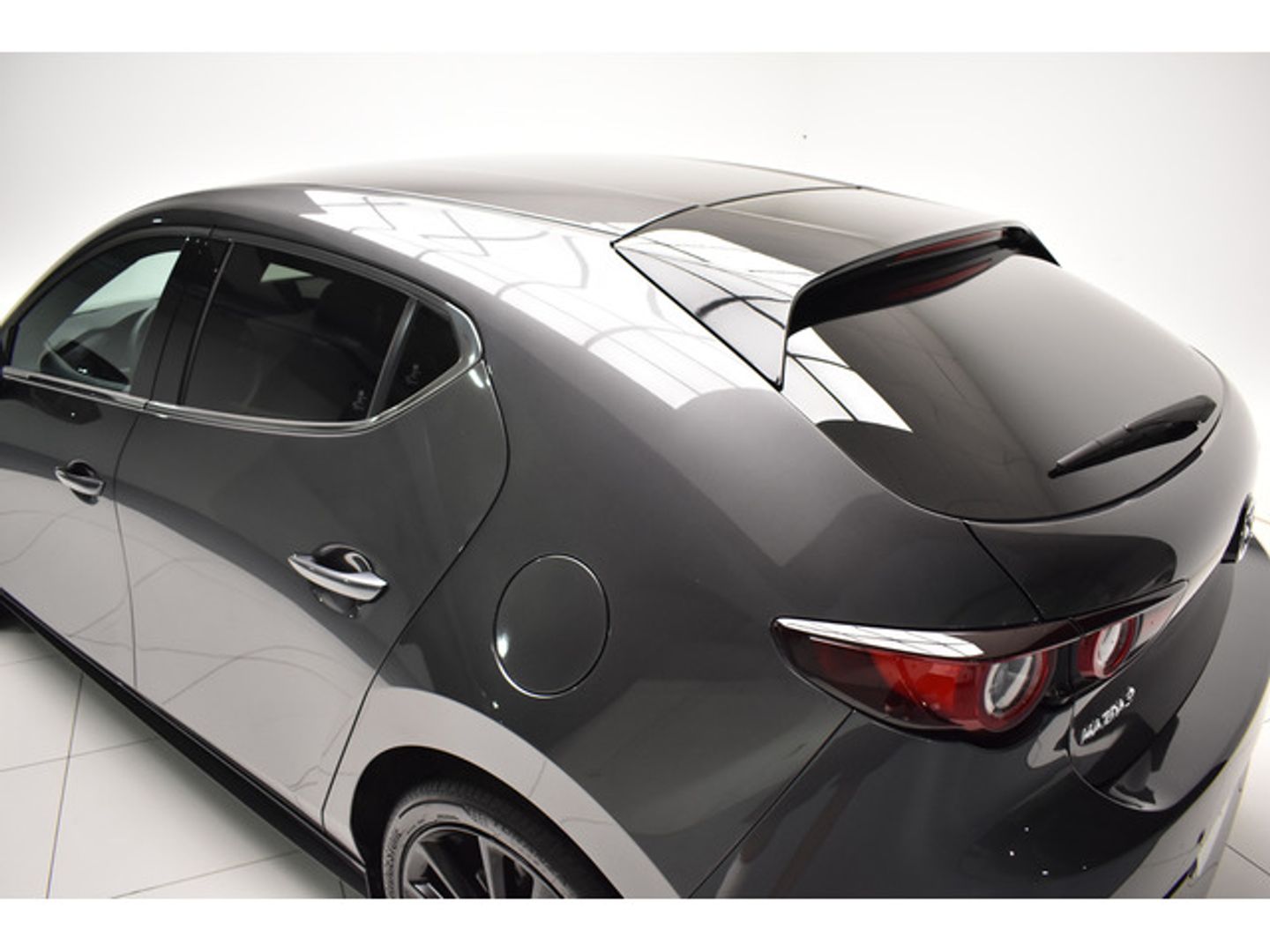 Mazda Mazda 3 2.5L e-SKYACTIV-G MHEV Nagisa 6AT 103 kW (140 CV)