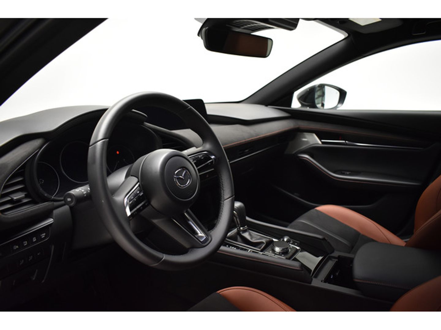 Mazda Mazda 3 2.5L e-SKYACTIV-G MHEV Nagisa 6AT 103 kW (140 CV)