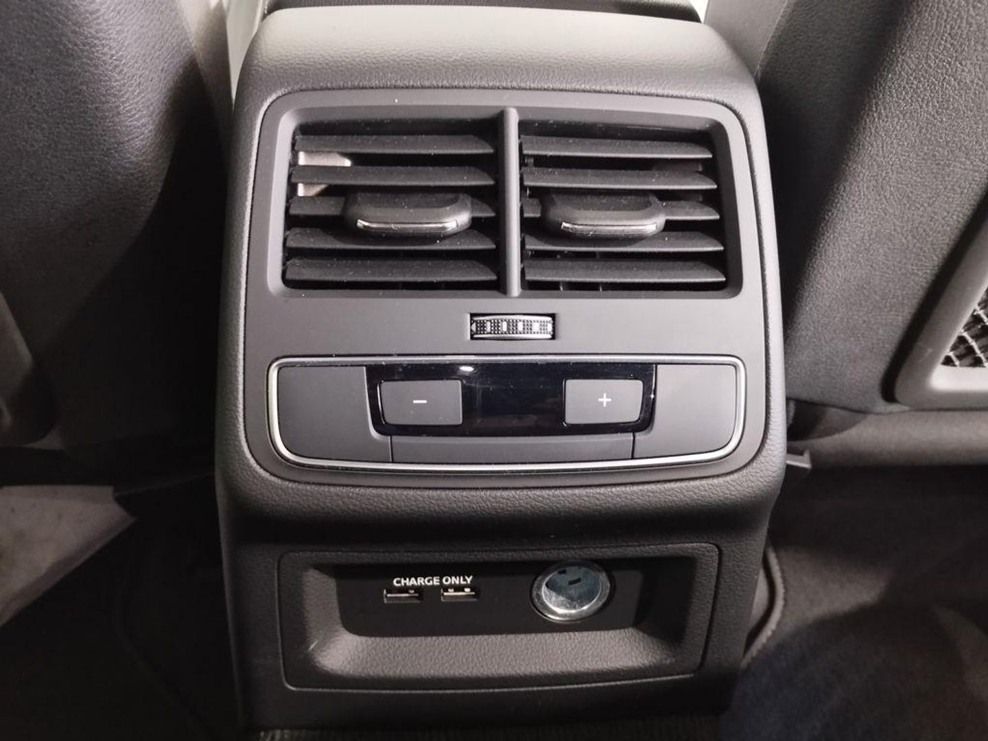 Audi A4 Black line 35 TDI 120 kW (163 CV) S tronic