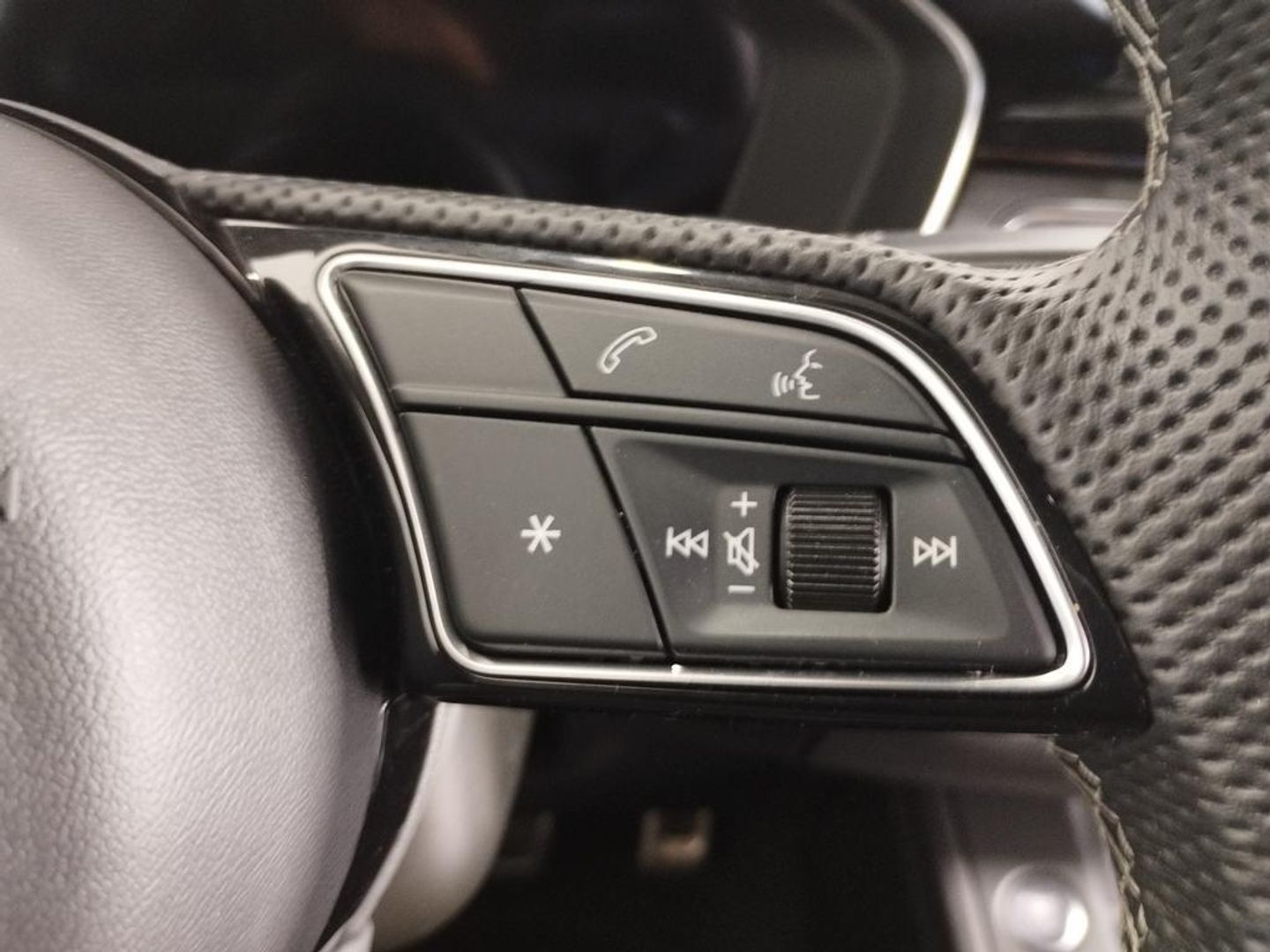 Audi A4 Black line 35 TDI 120 kW (163 CV) S tronic