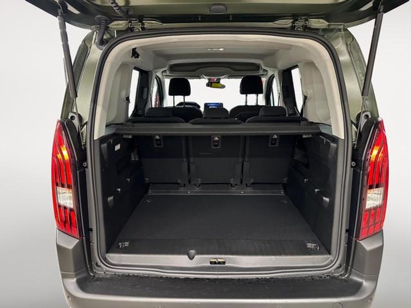 Peugeot Rifter BlueHDi 130 S&S GT Standard Auto 96 kW (130 CV)