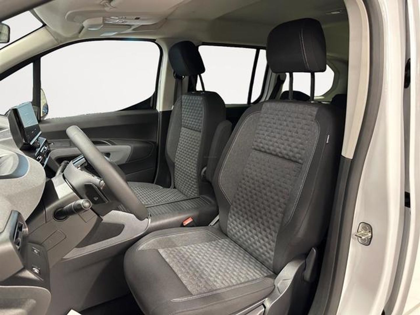 Peugeot Rifter BlueHDi 130 S&S Allure Long EAT8 96 kW (130 CV)