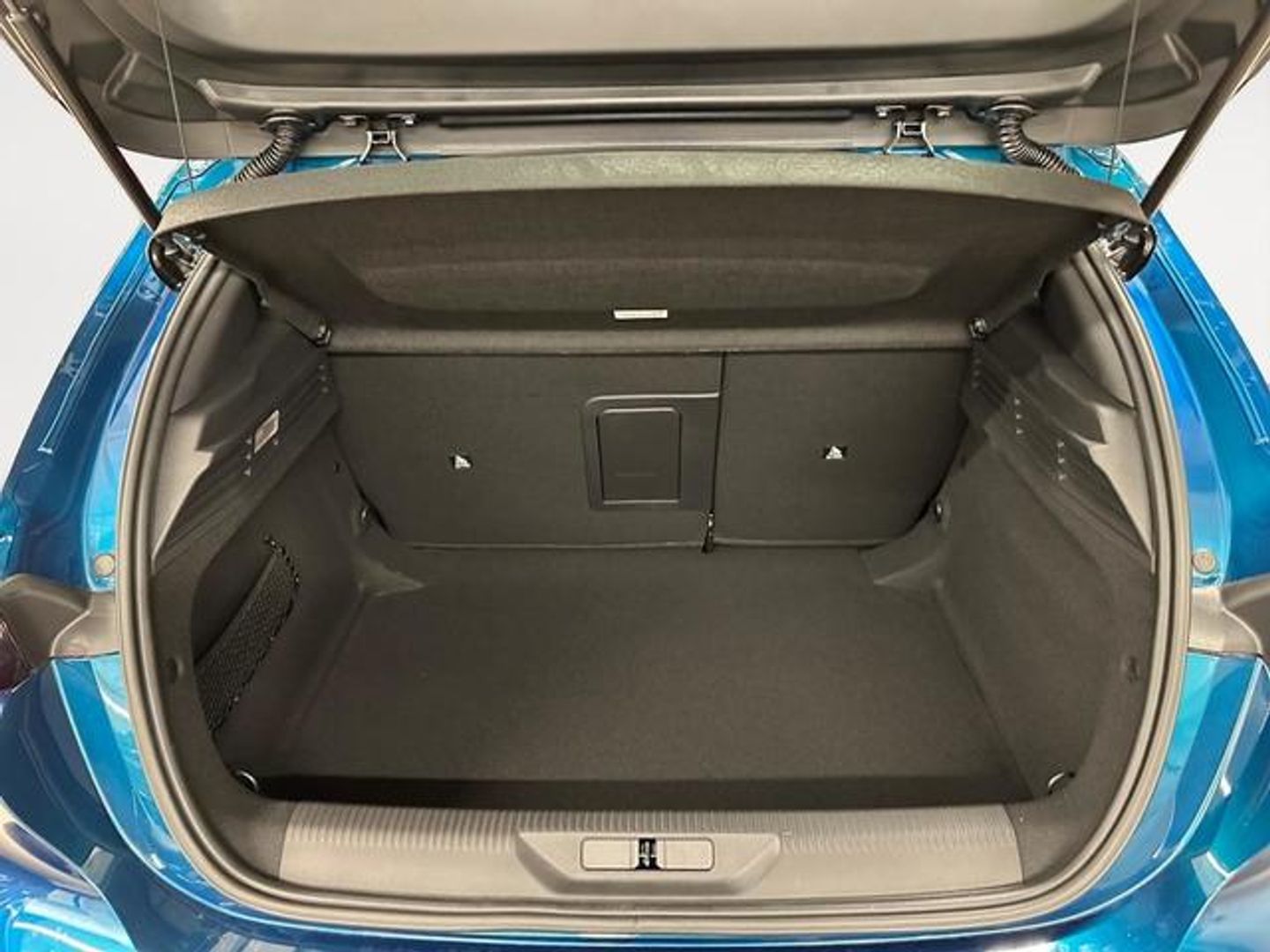 Peugeot 308 GT MHEV Hybrid e-DCS6 107 kW (145 CV)