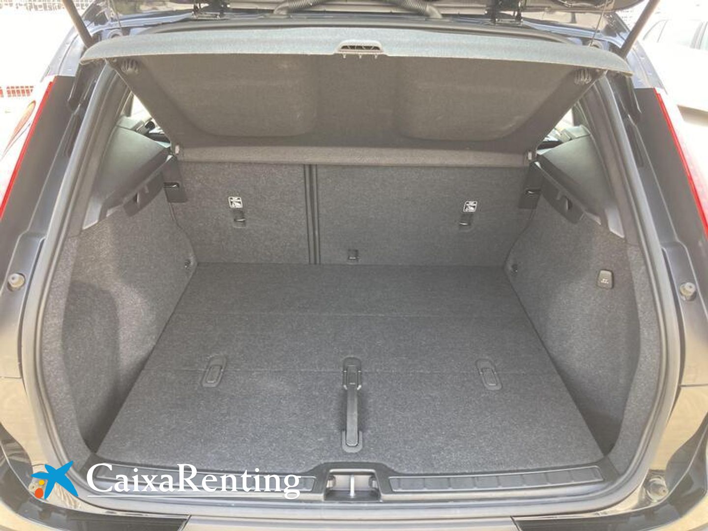 Volvo XC40 T2 Essential 95 kW (129 CV)