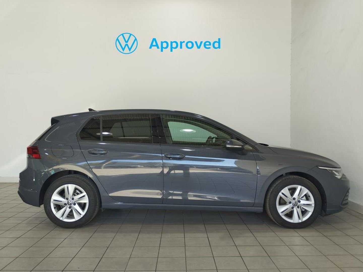Volkswagen Golf Life 2.0 TDI 85 kW (115 CV)