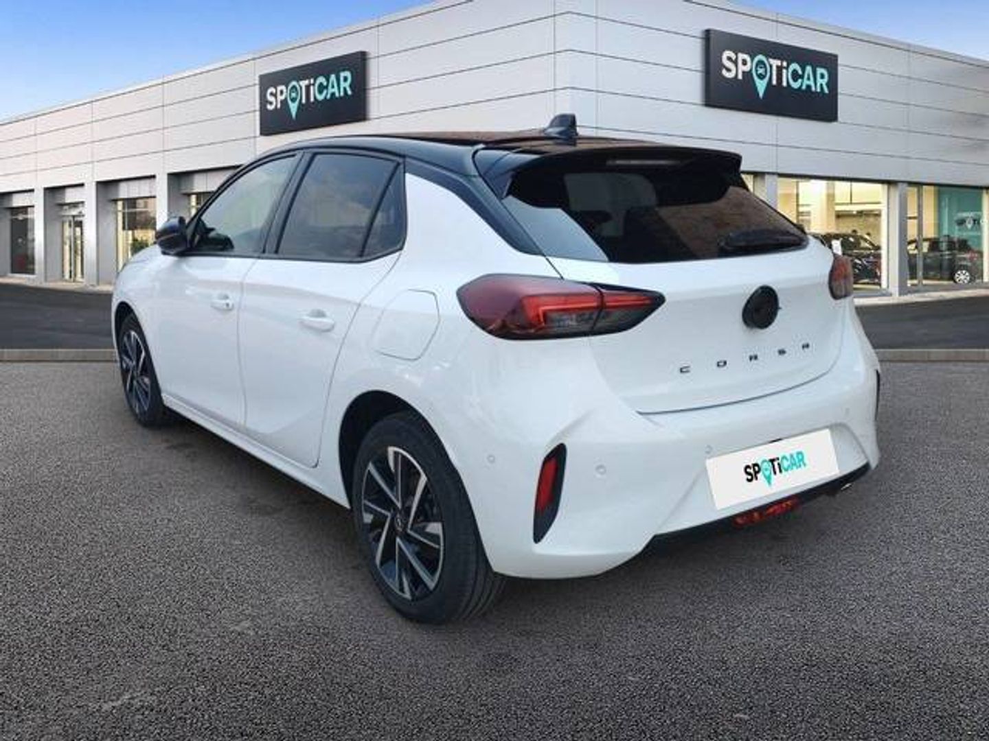 Opel Corsa 1.2T XHT GS 74 kW (100 CV)