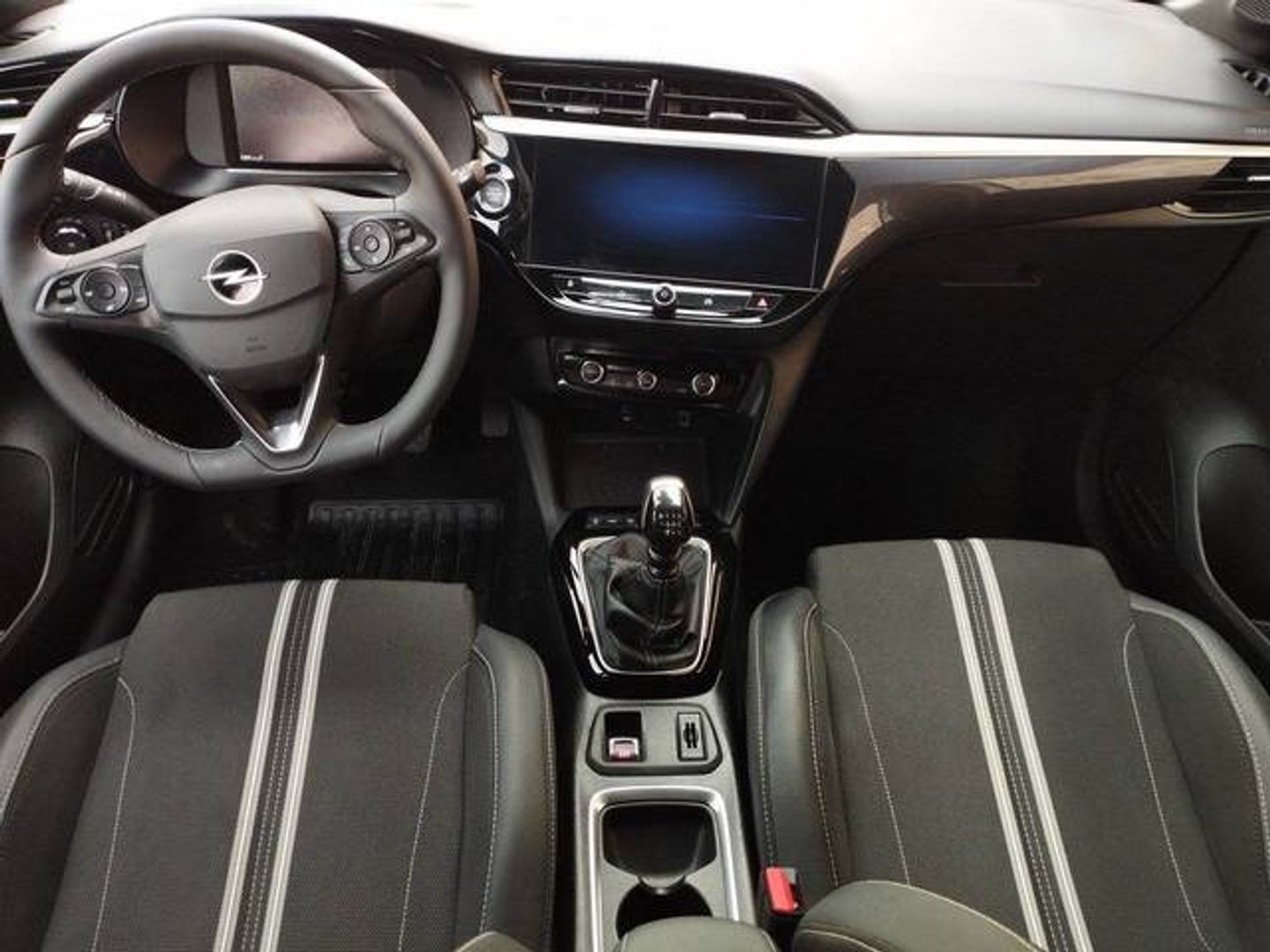 Opel Corsa 1.2T XHT GS 74 kW (100 CV)