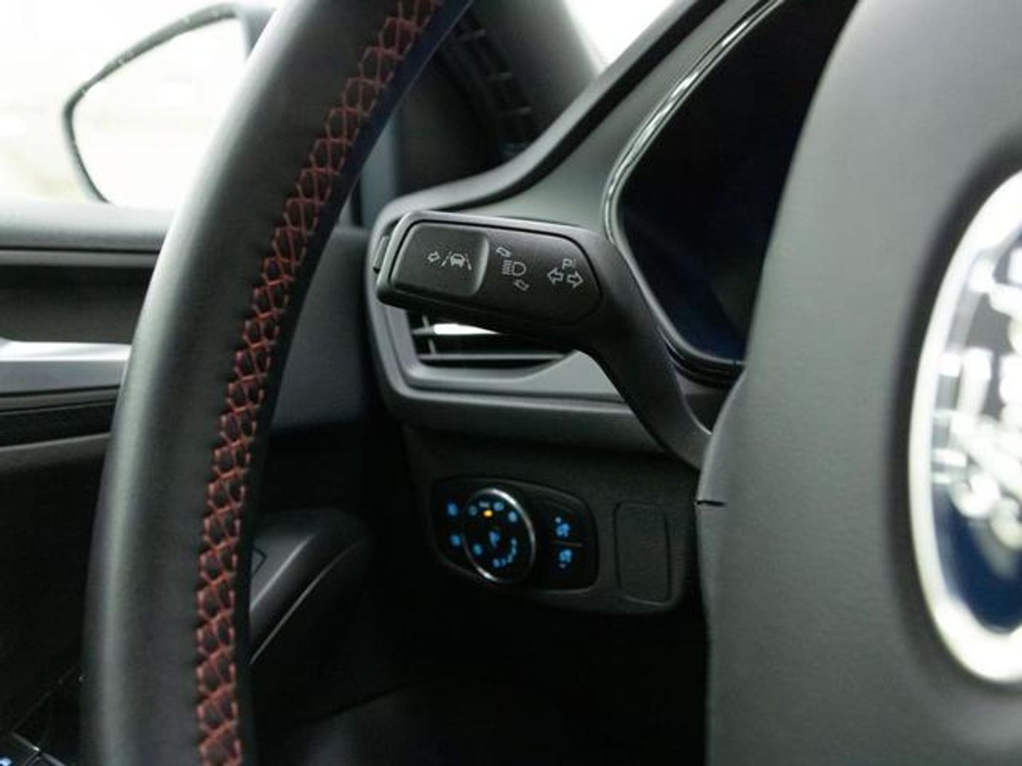 Ford Focus 1.0 Ecoboost MHEV ST-Line X 92 kW (125 CV)