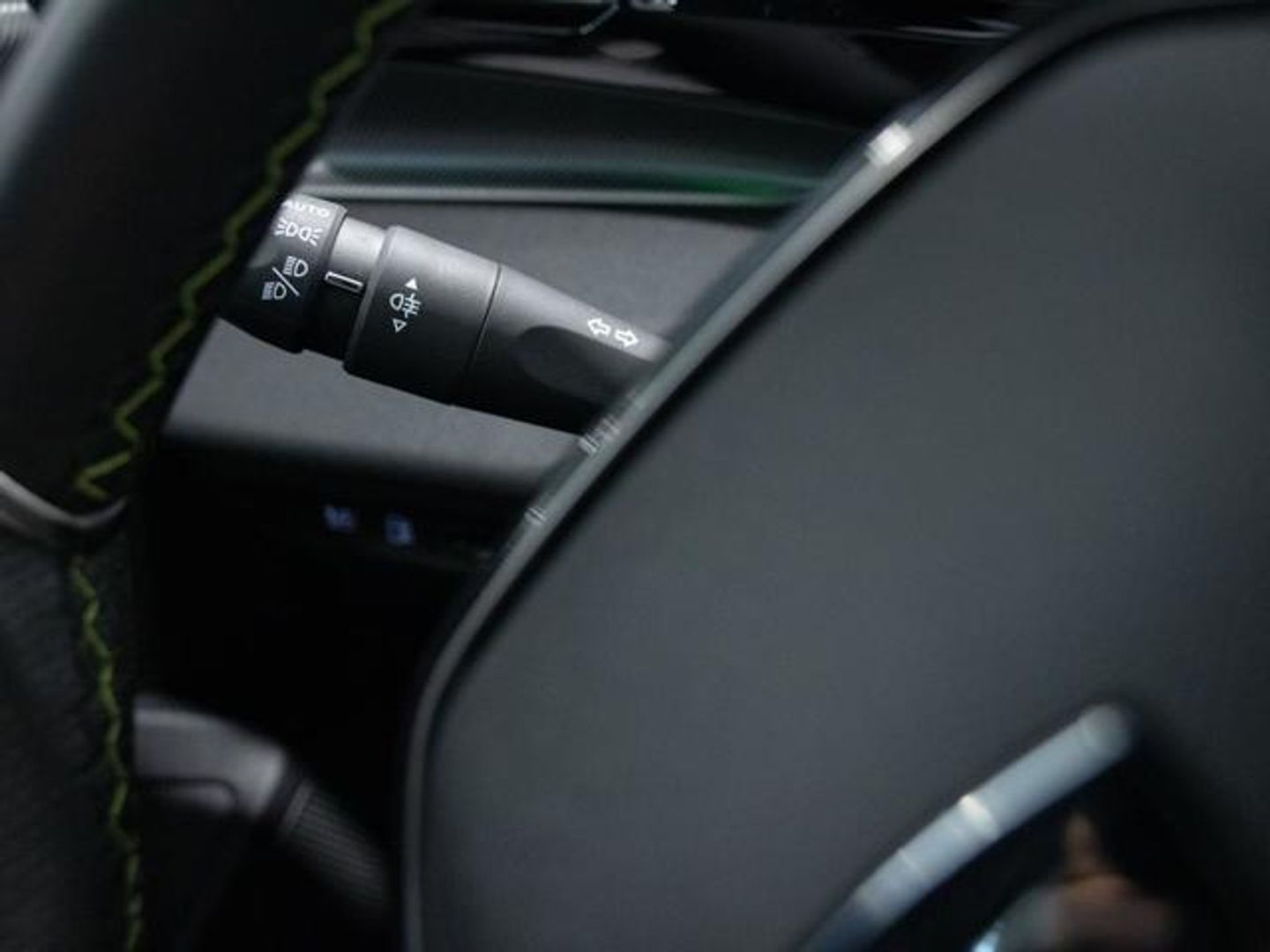 Peugeot 308 BlueHDi 130 S&S GT EAT8 96 kW (130 CV)