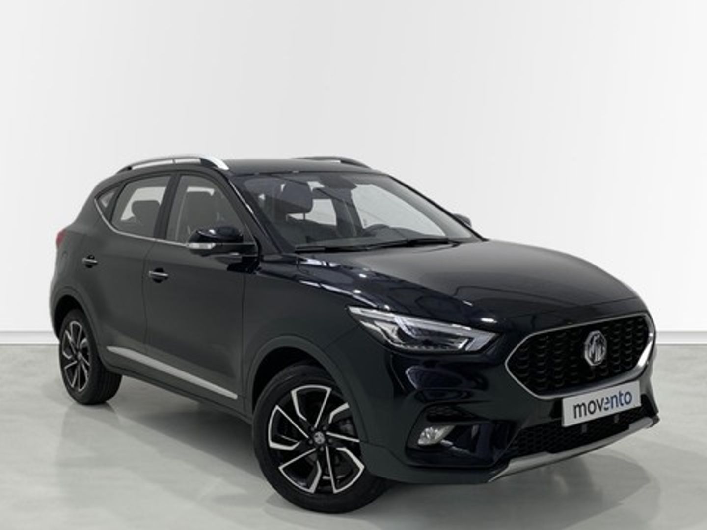 MG ZS 1.5 Luxury 78 kW (106 CV) Negro All Terrain / Pick-up