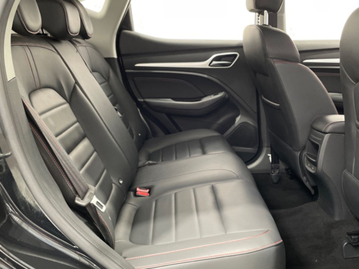 MG ZS 1.5 Luxury 78 kW (106 CV)