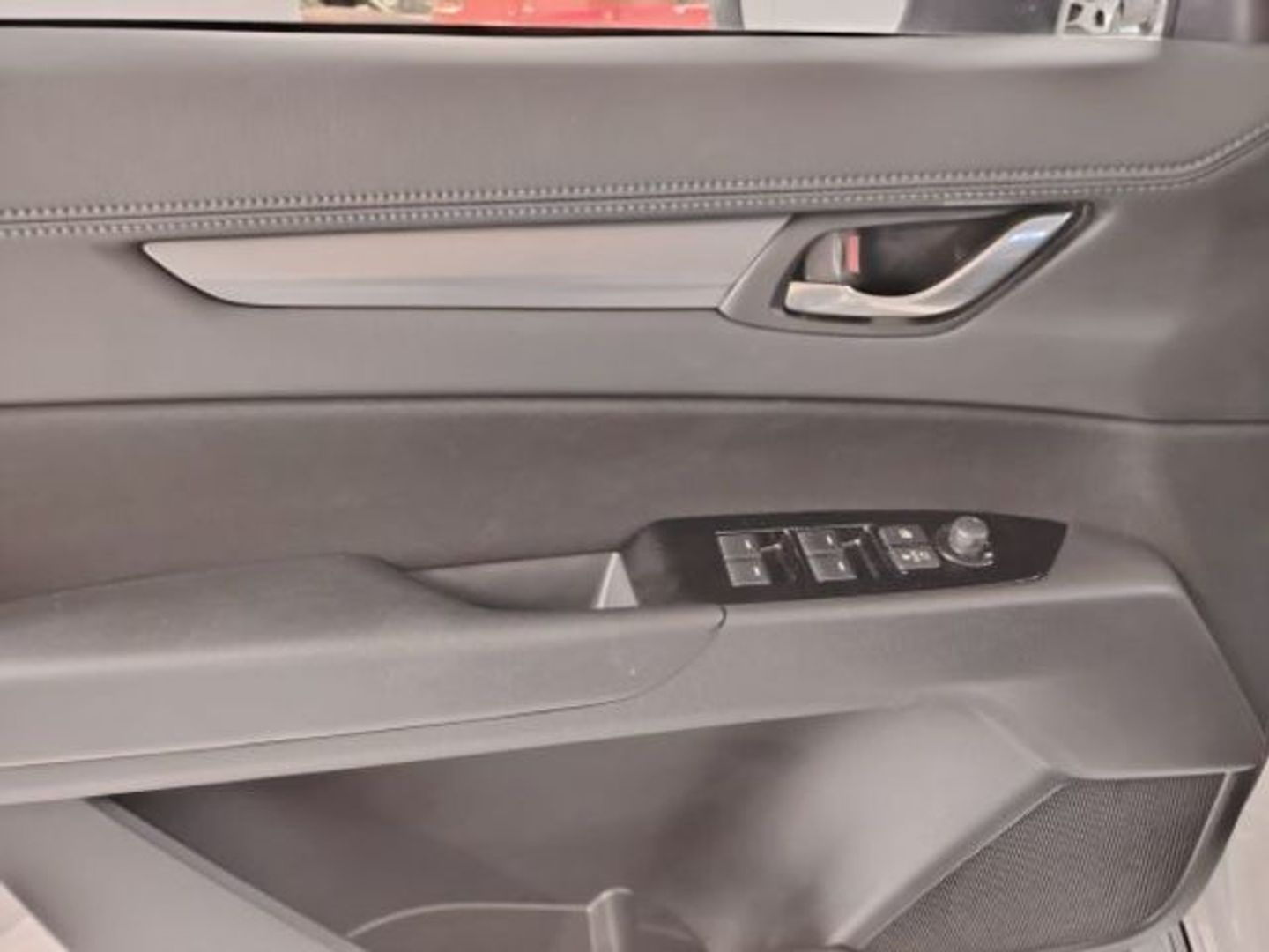 Mazda CX-5 2.0 MHEV Center-Line Plus 121 kW (165 CV)