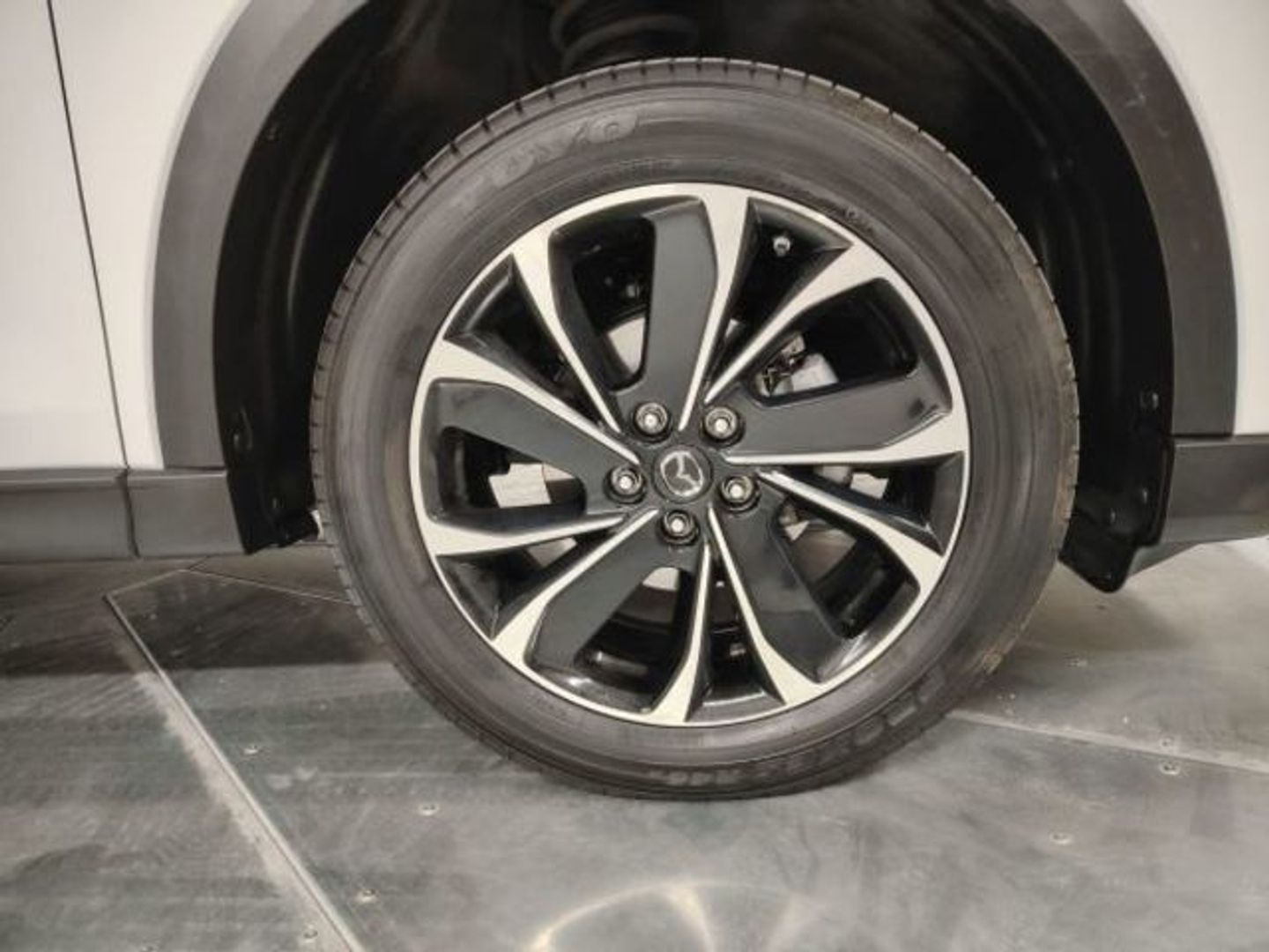 Mazda CX-5 2.0 MHEV Center-Line Plus 121 kW (165 CV)