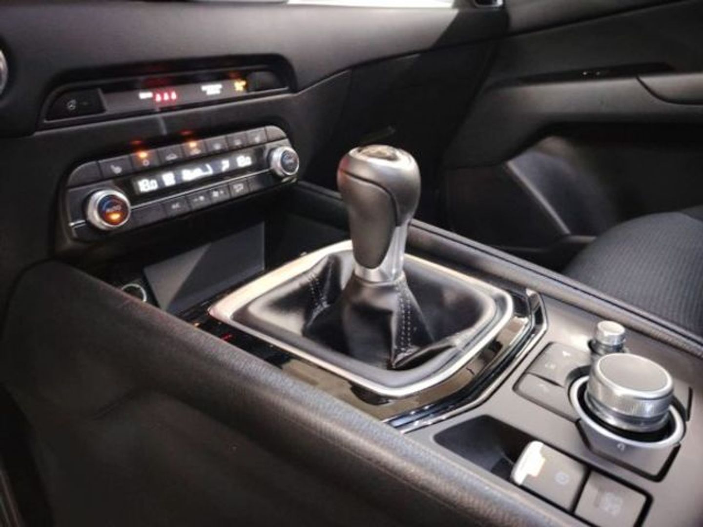 Mazda CX-5 2.0 MHEV Center-Line Plus 121 kW (165 CV)