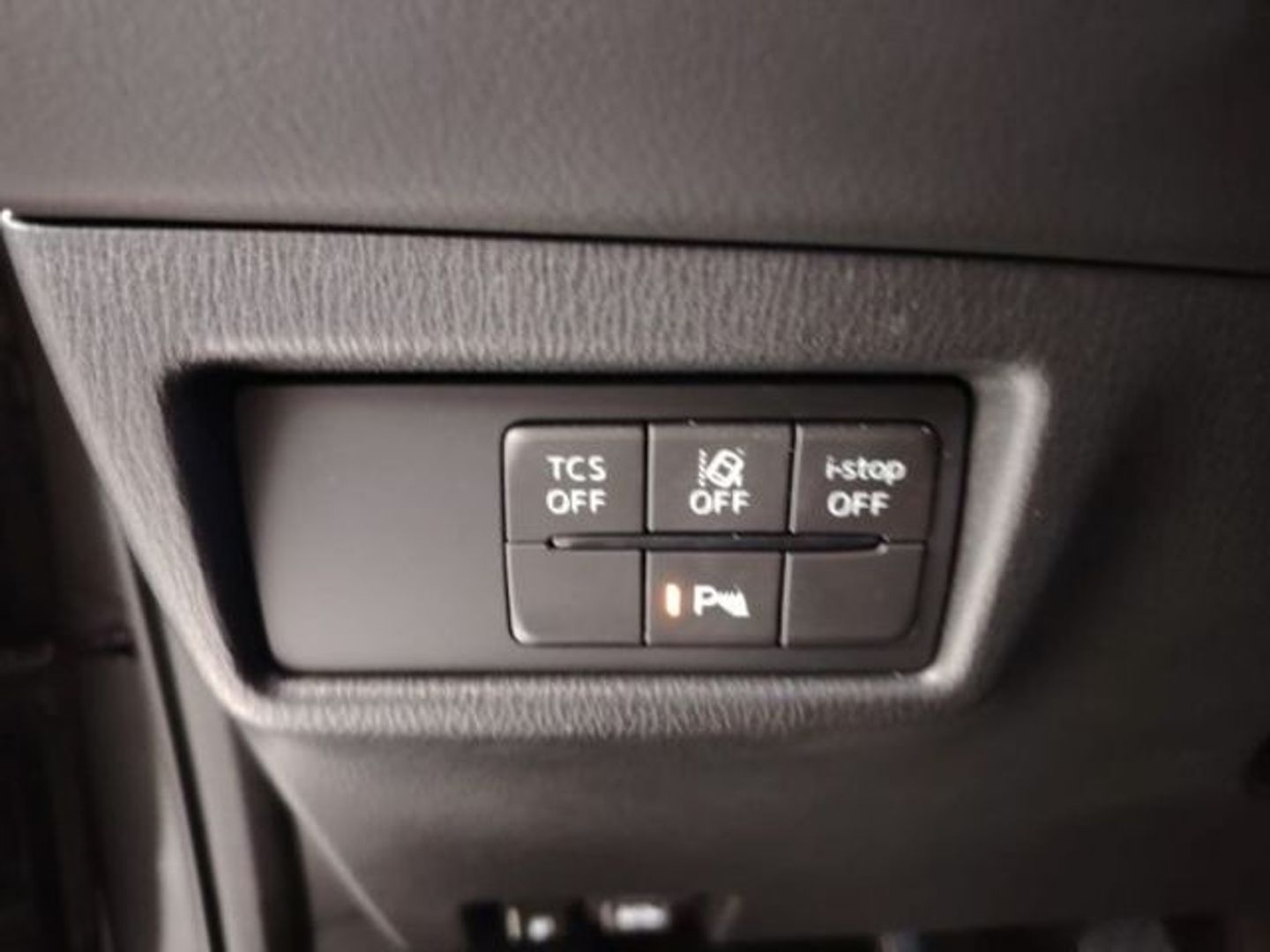 Mazda CX-5 2.0 MHEV Center-Line Plus 121 kW (165 CV)
