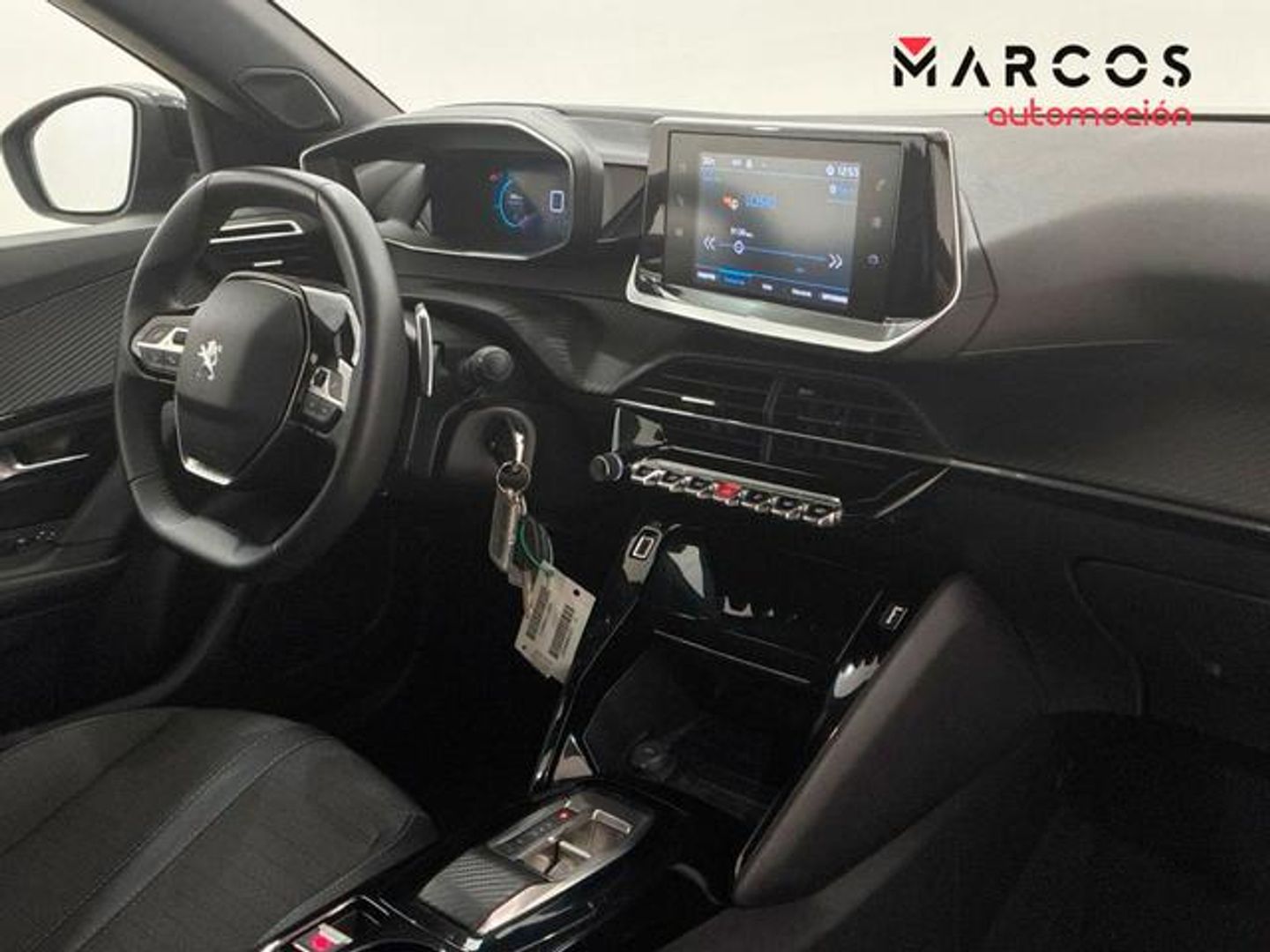 Peugeot 2008 PureTech 130 S&S Allure Pack EAT8 96 kW (130 CV)