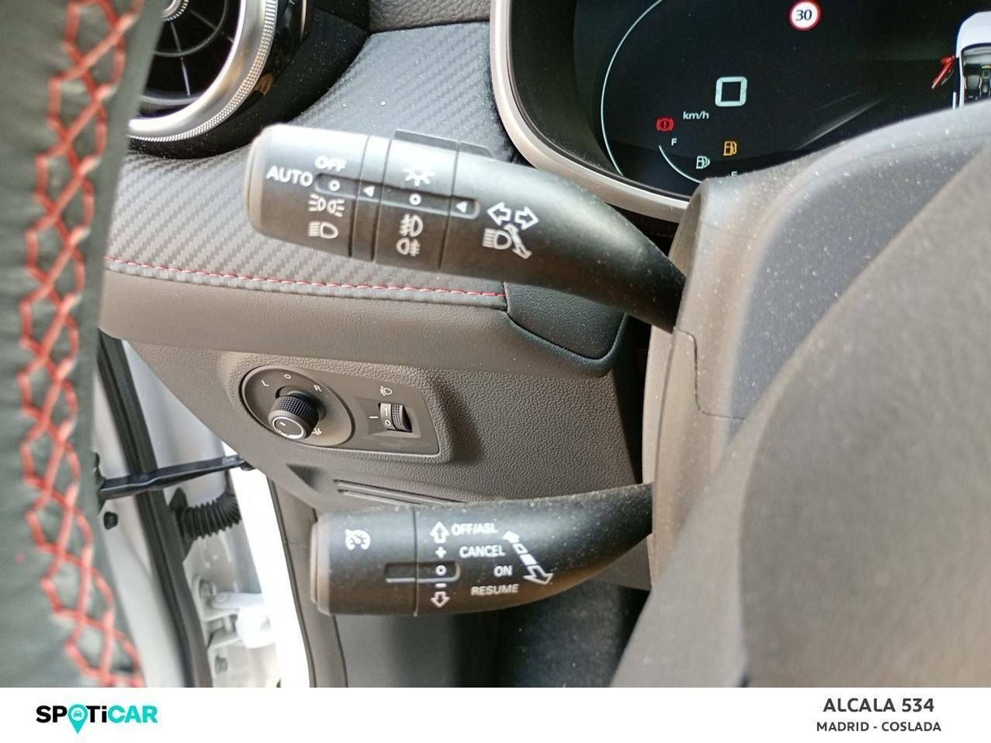 MG ZS 1.5 Luxury 78 kW (106 CV)