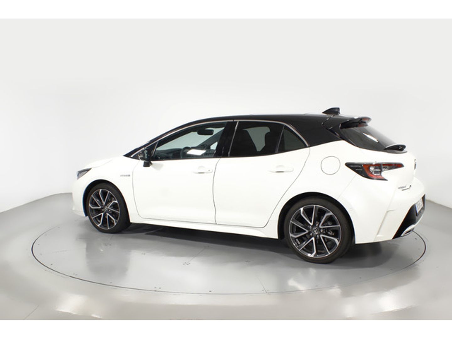 Toyota Corolla 180H Advance E-CVT 132 kW (180 CV)