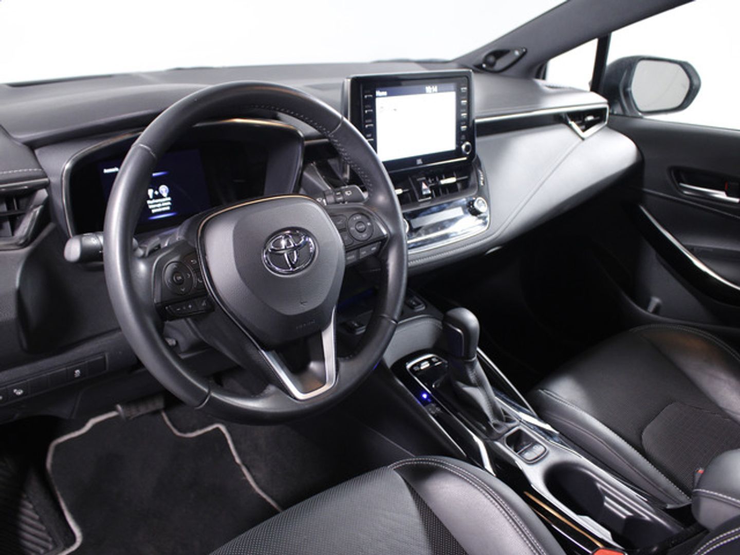 Toyota Corolla 180H Advance E-CVT 132 kW (180 CV)