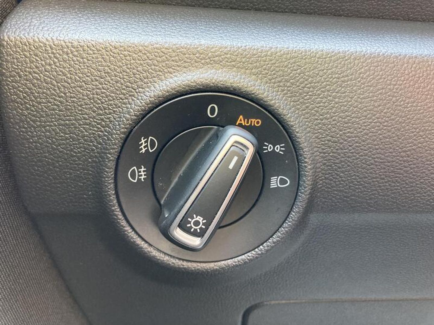 Volkswagen T-Roc Advance 2.0 TDI 110 kW (150 CV) DSG