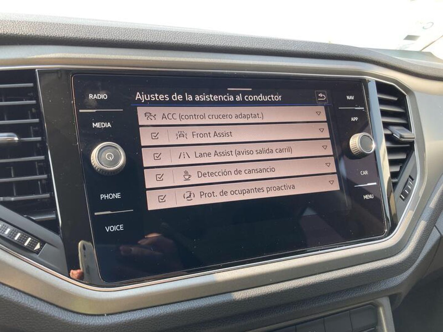 Volkswagen T-Roc Advance 2.0 TDI 110 kW (150 CV) DSG