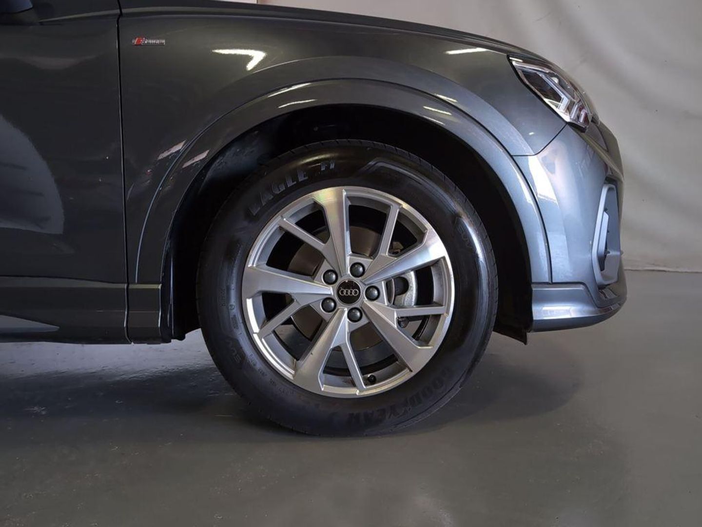 Audi Q3 S line 35 TDI 110 kW (150 CV) S tronic Gris SUV