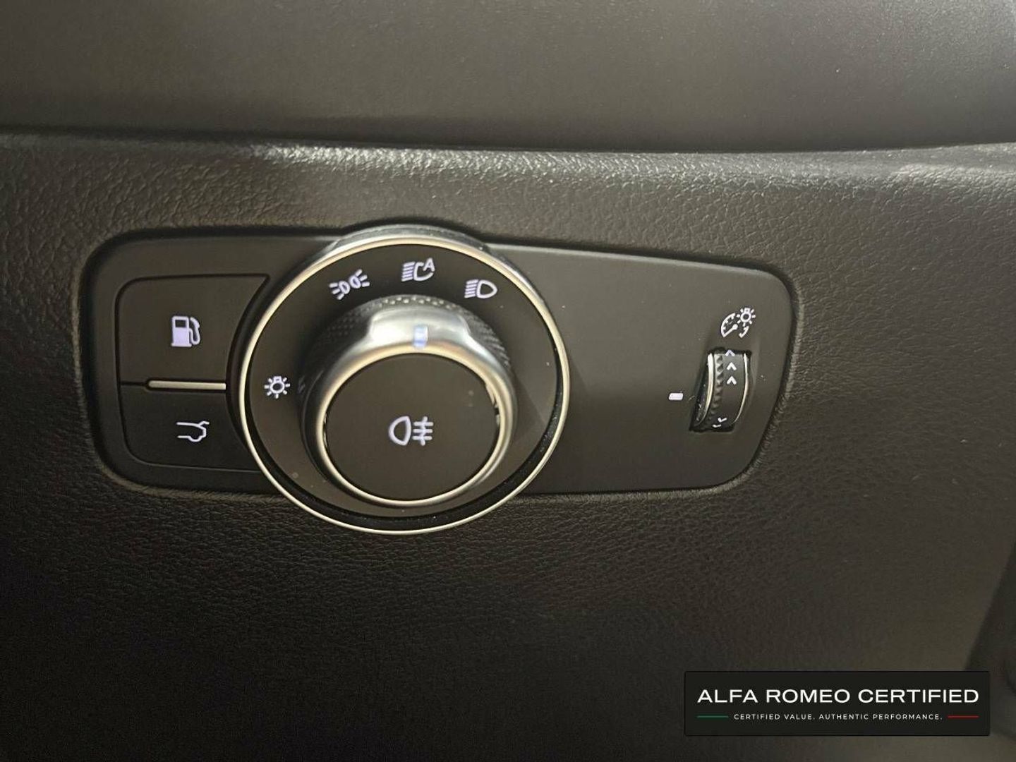 Alfa Romeo Tonale 1.3 Multi-air PHEV Speciale Q4 206 kW (280 CV)
