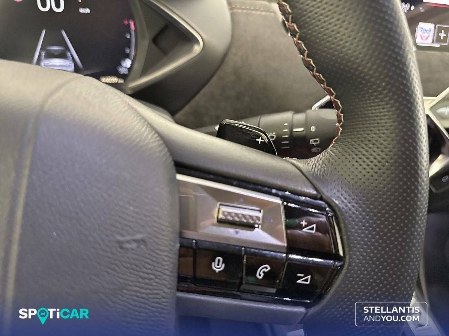 DS DS3 BlueHDi 130 Performance Line Auto 96 kW (131 CV)