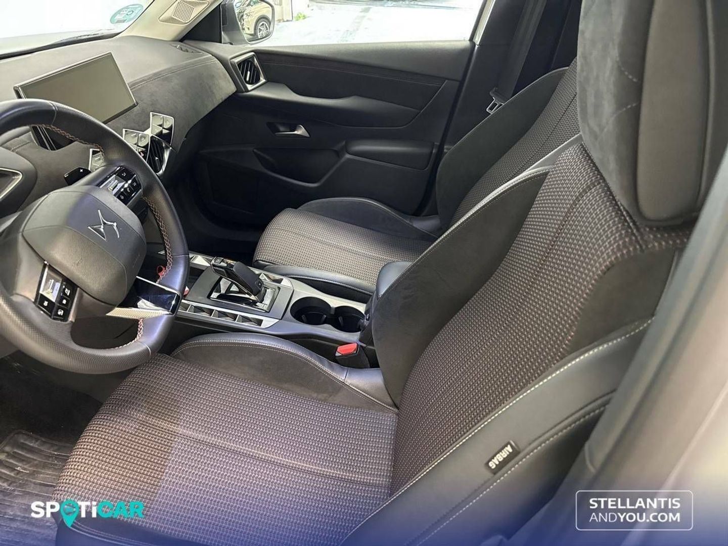 DS DS3 BlueHDi 130 Performance Line Auto 96 kW (131 CV)
