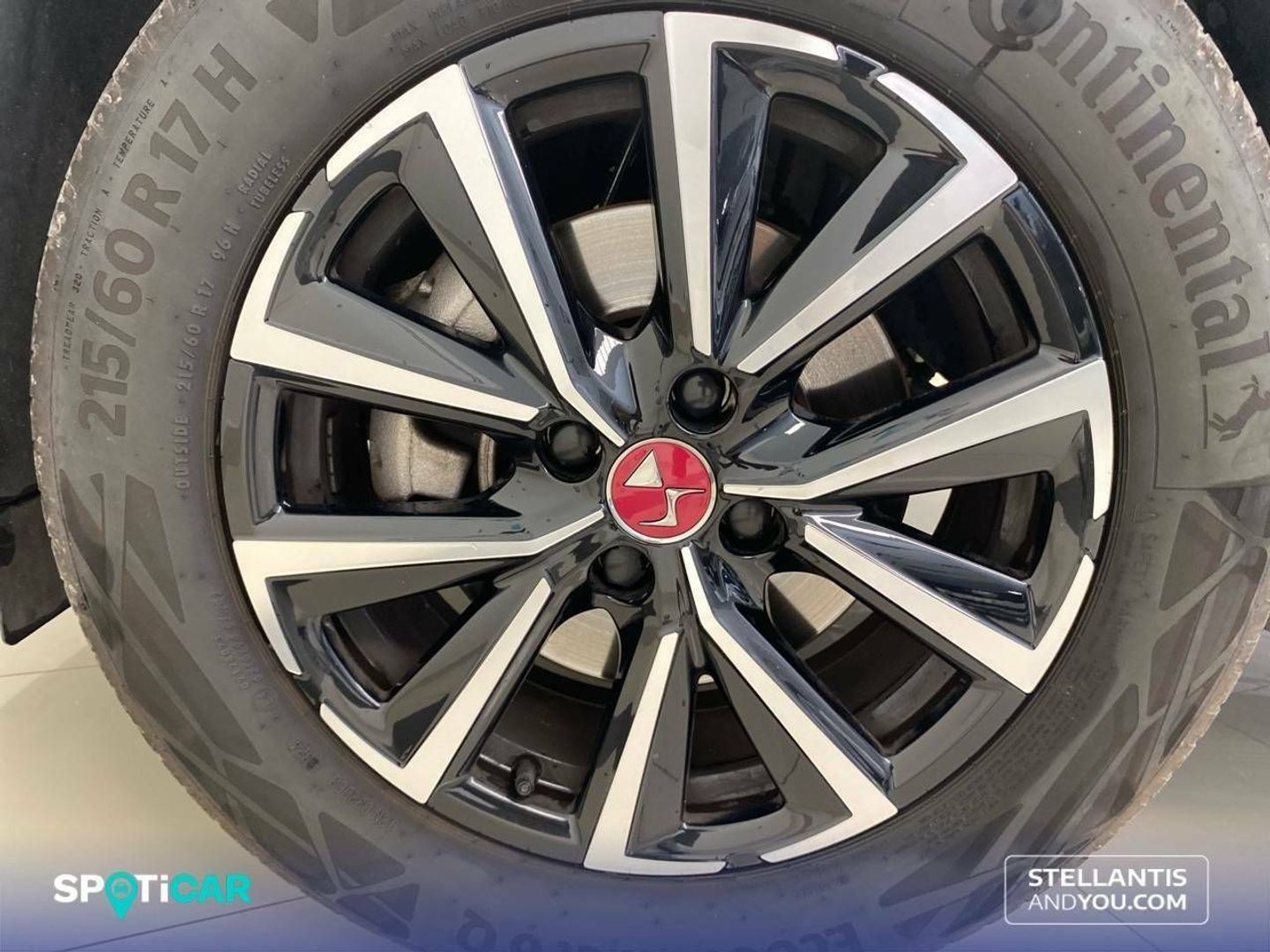 DS DS3 BlueHDi 130 Performance Line Auto 96 kW (131 CV)