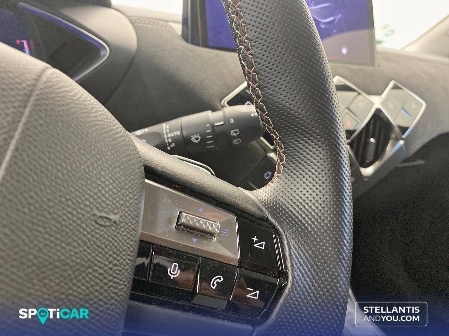 DS DS3 BlueHDi 130 Performance Line Auto 96 kW (131 CV)