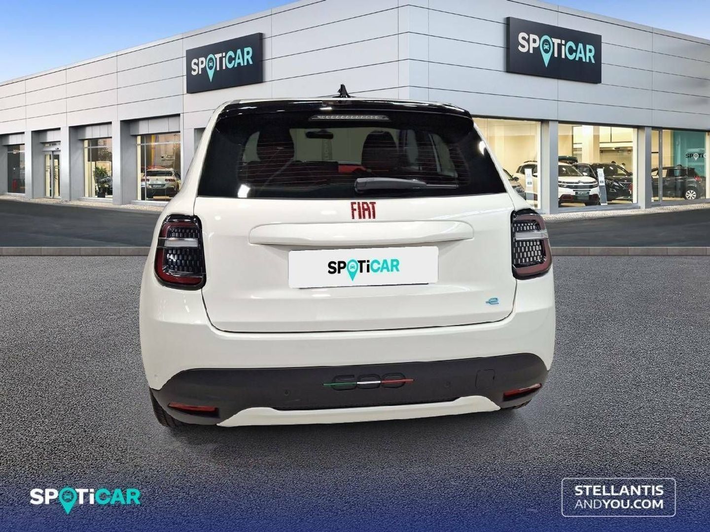 Fiat 600e Red 54kwh 115 kW (156 CV)