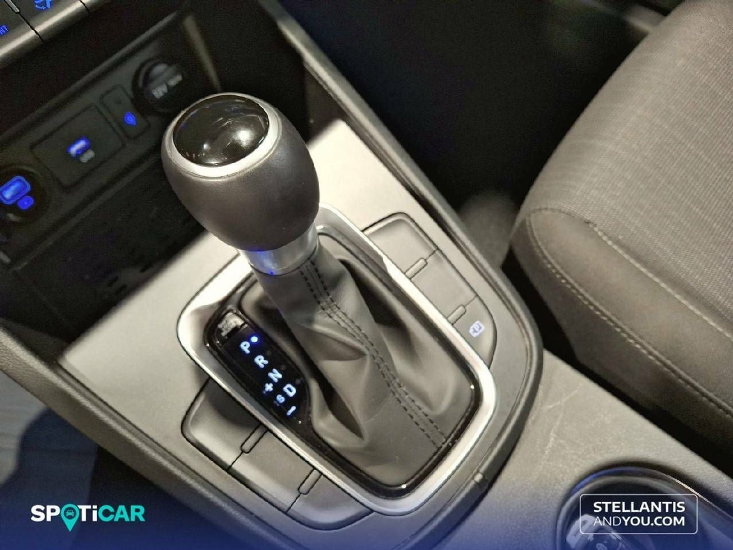Hyundai Kona 1.6 GDI HEV Tecno 2C DCT 104 kW (141 CV)