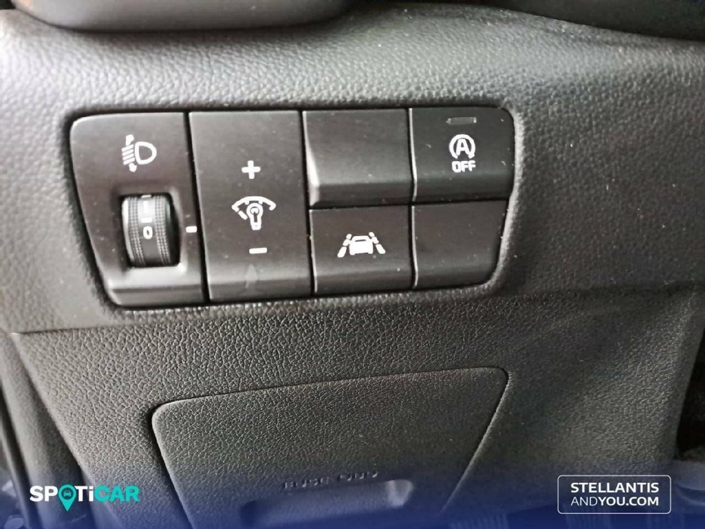 Kia Sportage 1.6 CRDi MHEV Drive Plus 4x2 100 kW (136 CV)