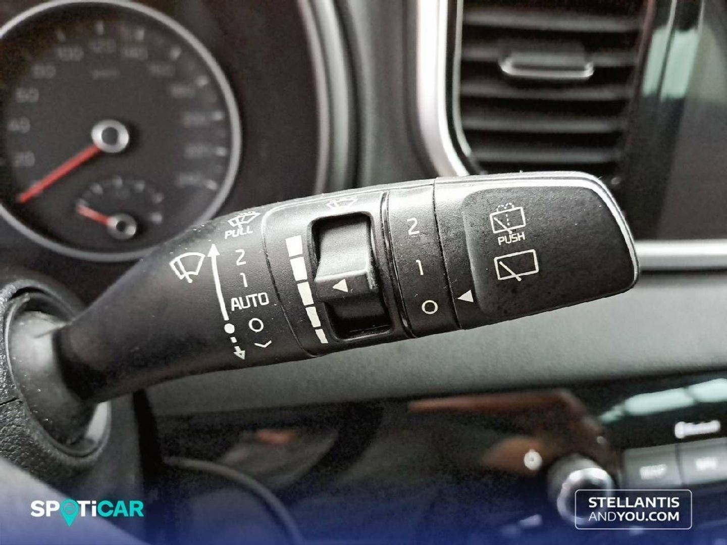 Kia Sportage 1.6 CRDi MHEV Drive Plus 4x2 100 kW (136 CV)