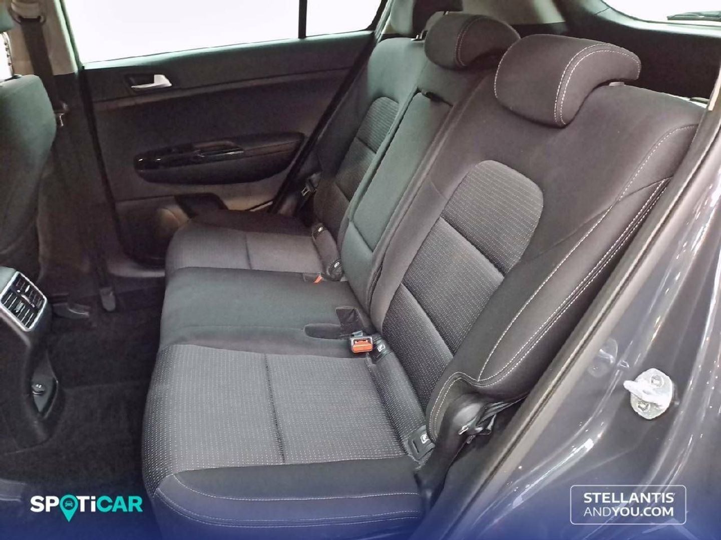 Kia Sportage 1.6 CRDi MHEV Drive Plus 4x2 100 kW (136 CV)