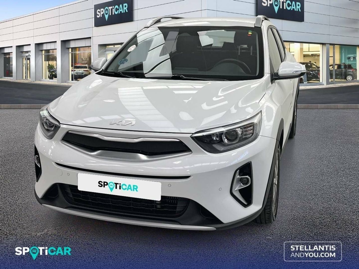 Kia Stonic 1.0 T-GDi MHEV Drive 74 kW (100 CV) Blanco SUV