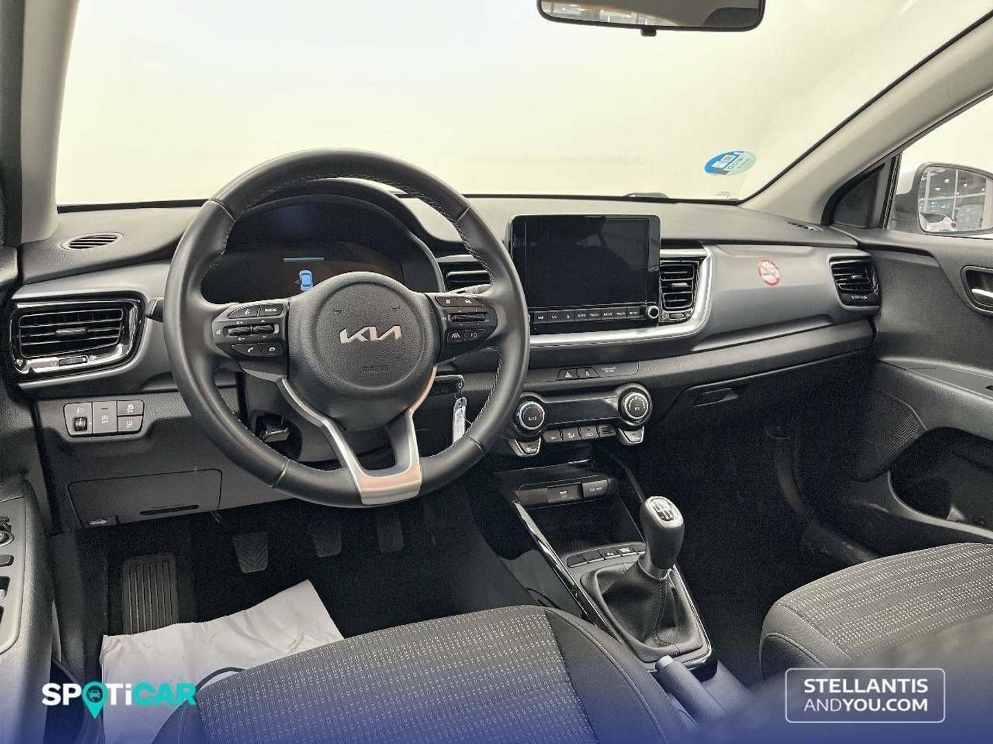 Kia Stonic 1.0 T-GDi MHEV Drive 74 kW (100 CV)