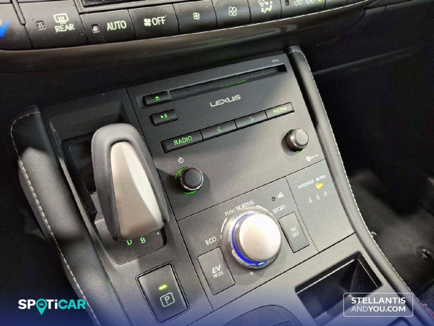 Lexus CT CT 200h Business 100 kW (136 CV)