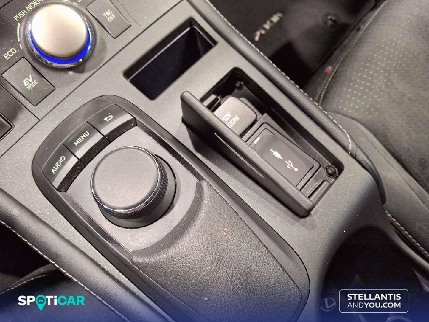 Lexus CT CT 200h Business 100 kW (136 CV)