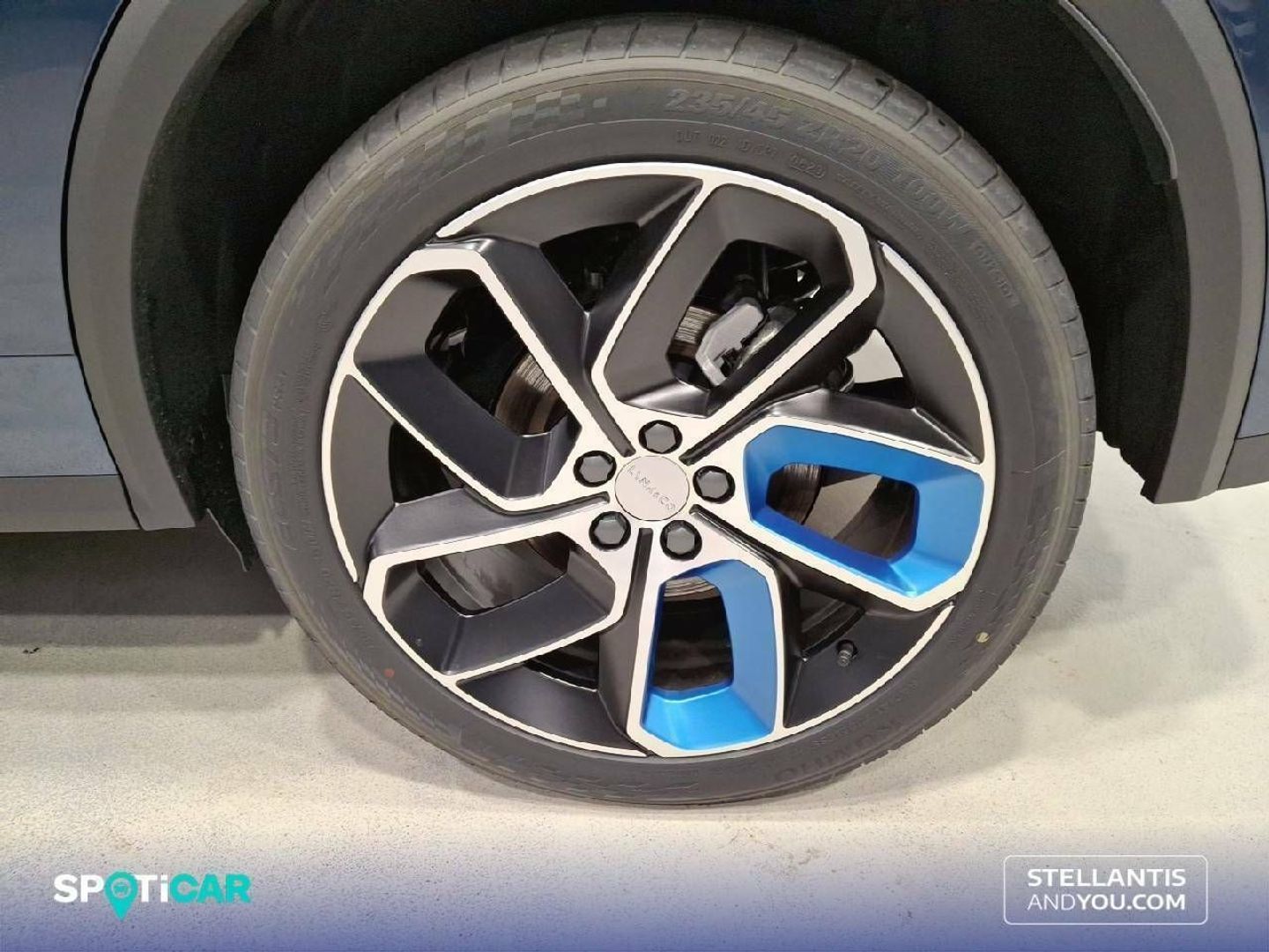 Lynk & Co 01 1.5 PHEV 192 kW (261 CV)