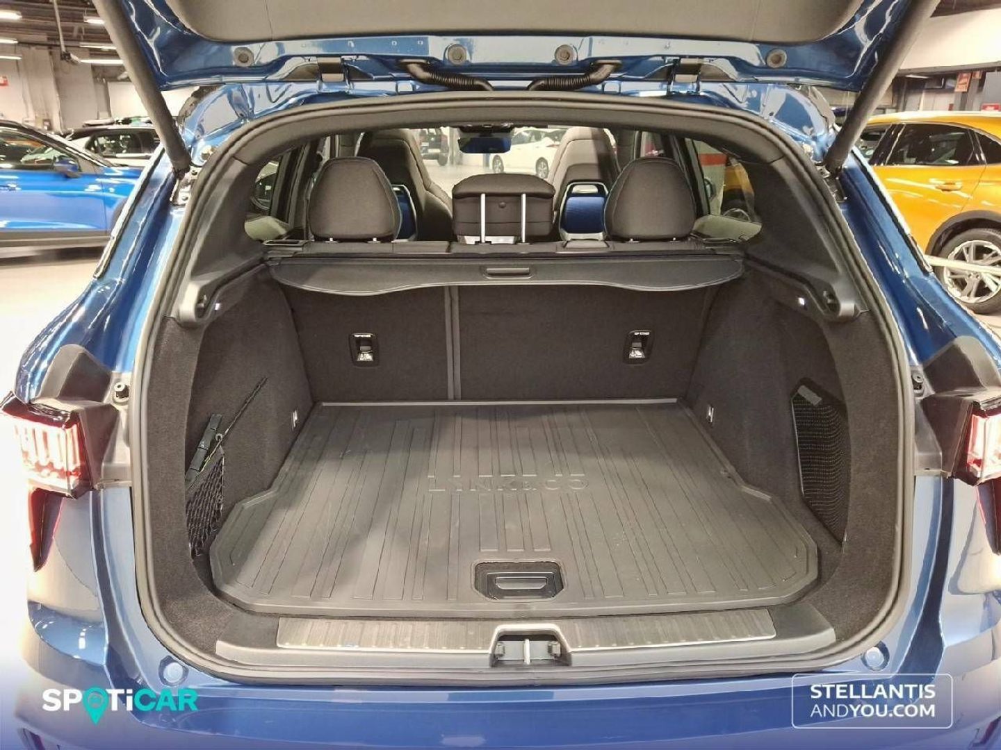Lynk & Co 01 1.5 PHEV 192 kW (261 CV)